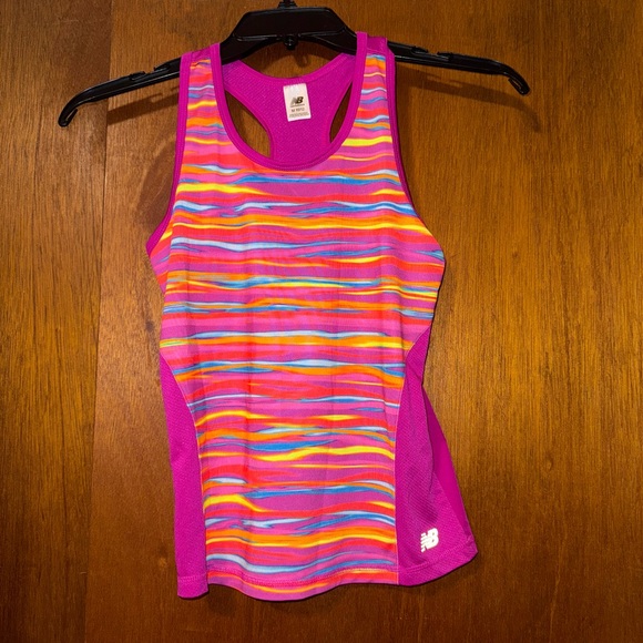 New Balance Women's Vibrant Striped Tank Top - Picture 1 of 5